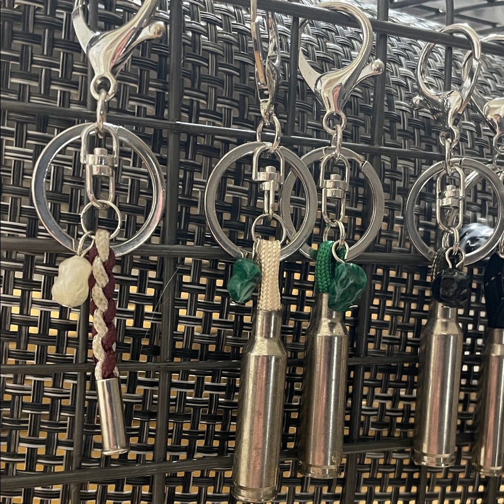 EACH bag charms, zipper pulls, and keychains - Picture 4 of 7